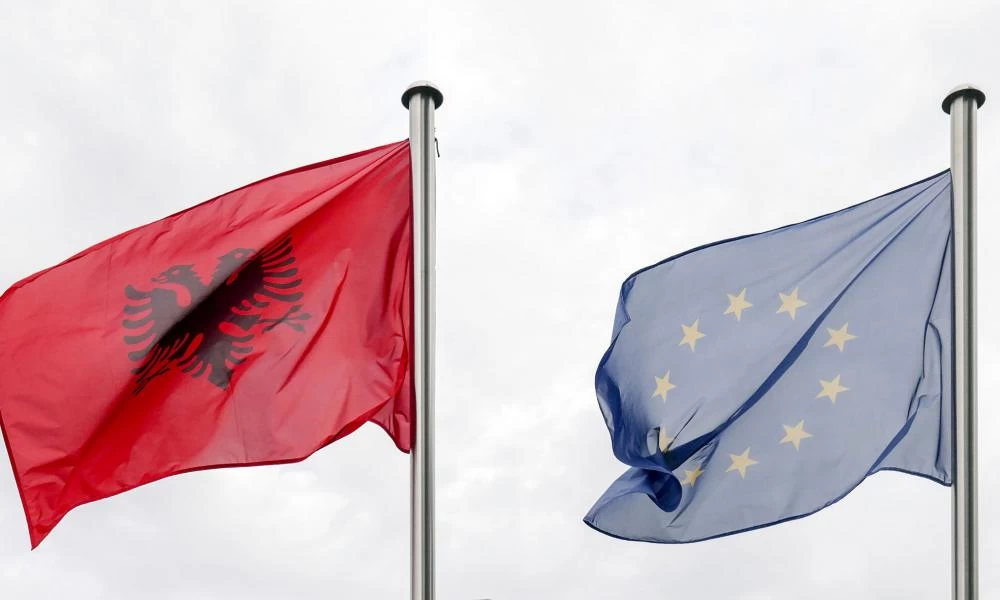 Ποιες προϋποθέσεις ορίζει η Ελλάδα για την είσοδο της Αλβανίας στην Ε.Ε.